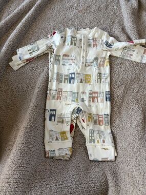 B61 Pehr Neutral City-Print Baby One-Piece Romper - Cream with Multicolor Houses